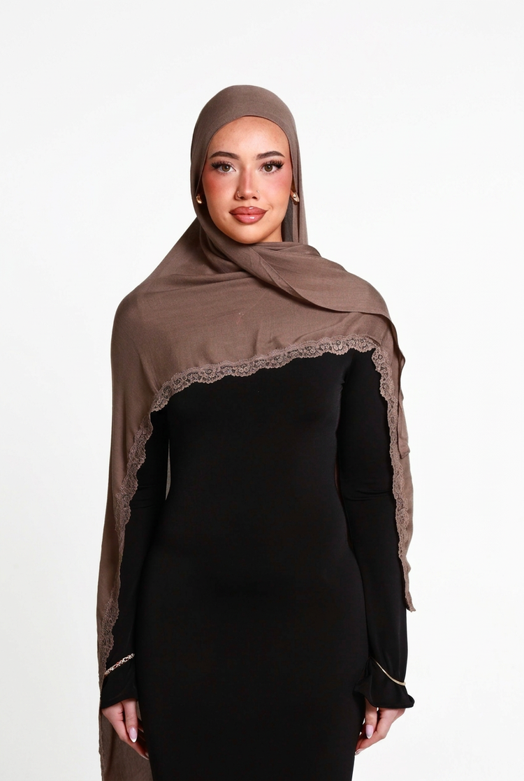 Mochette Single Lace Hijab, front view on white background
